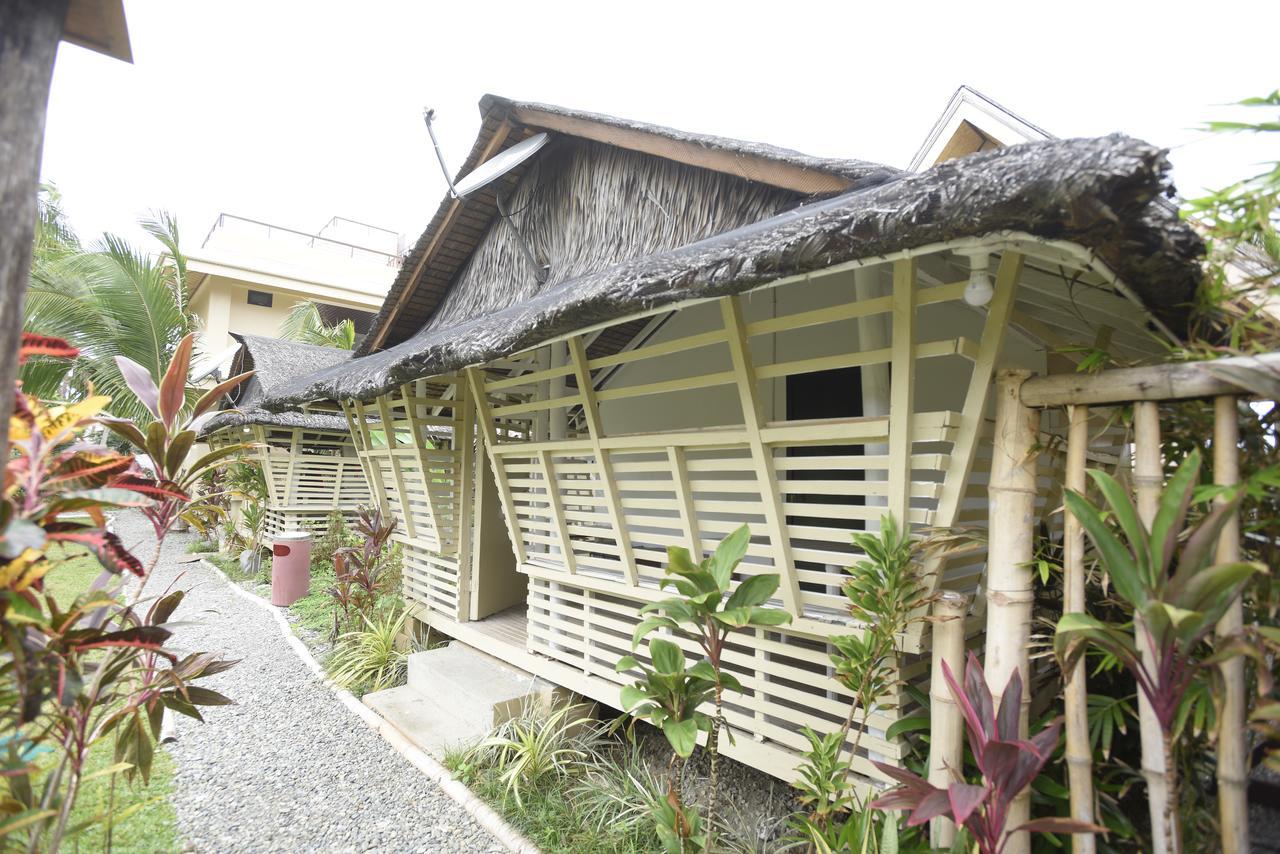 Nalu Surf Camp Hotel Baler Exterior foto
